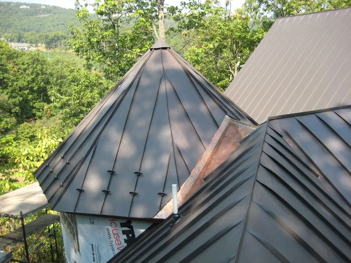 Professional Roof Tarp Installation by Craftsman Roofing in Homewood